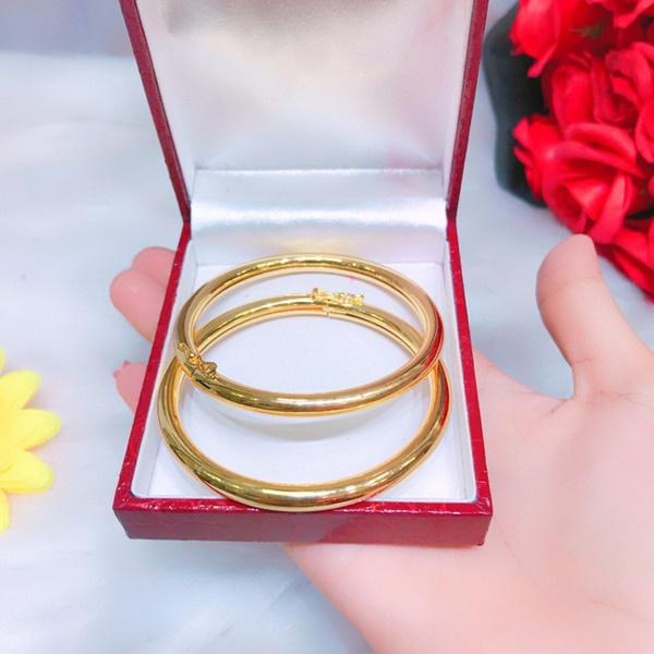 Ép cô dâu trong đêm tân hôn phải đưa vàng cho mẹ chồng giữ với lí do đỡ thất thoát, chú rể nhận cái kết-1