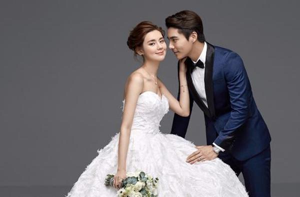 Ép cô dâu trong đêm tân hôn phải đưa vàng cho mẹ chồng giữ với lí do đỡ thất thoát, chú rể nhận cái kết-2