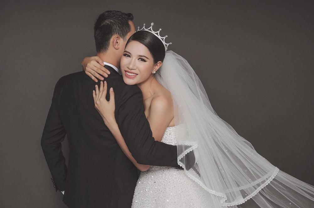 Bị chê không xứng với chồng Việt kiều, Trang Trần gạch 14 đầu dòng chát chúa đáp trả-2