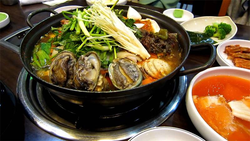 Chị em rủ nhau làm cơm bào ngư, món Tuesday ưa thích khi dụ chồng người ta-5