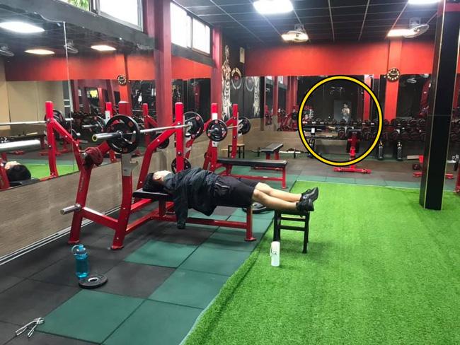 Xôn xao anh chồng sợ vợ vào phòng gym đắp áo ngủ nhờ hút nghìn like trên MXH và sự thật bất ngờ-3