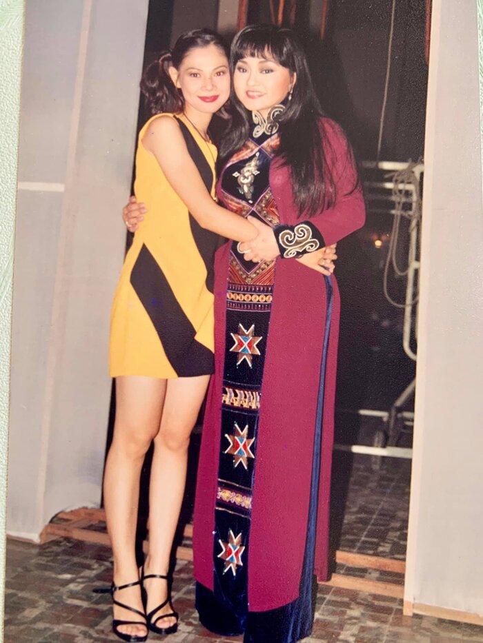 Loạt ảnh thanh xuân dàn sao Vpop: Mỹ Tâm - Đan Trường - Thanh Thảo... bạn nhận ra bao nhiêu người?-5