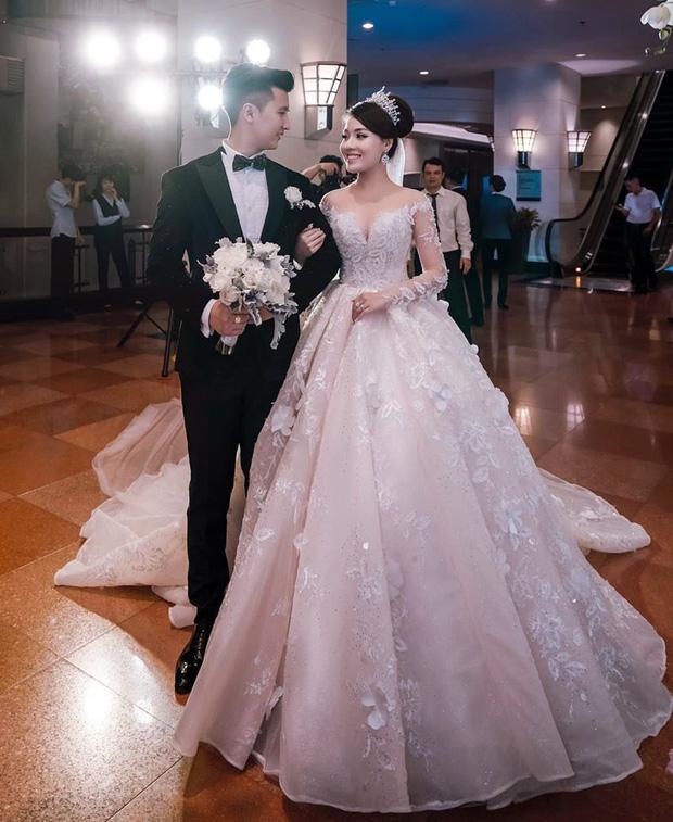 Trước khi bị phụ bạc, Âu Hà My từng hóa công chúa trong đám cưới với 3 bộ váy đính kim cương giá 1 tỉ đồng-12