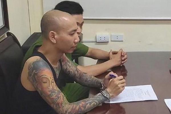 Xôn xao hình ảnh hotgirl xăm trổ Đào Chile bị bắt khi đang bay lắc-7