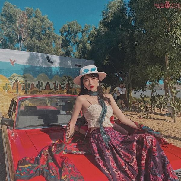 Anh Thư hiện đang là sinh viên năm cuối khoa Thanh nhạc - ĐH Sư phạm nghệ thuật trung ương nên cô muốn dành thời gian cho việc học.