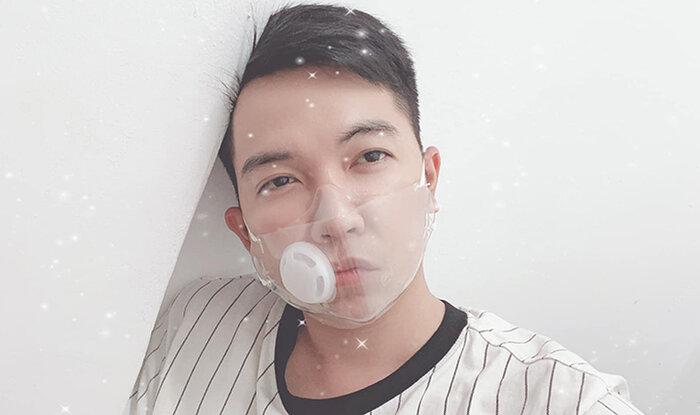 Sao Việt thích thú khẩu trang nhựa trong suốt cực kỳ thời trang mùa dịch Covid-6