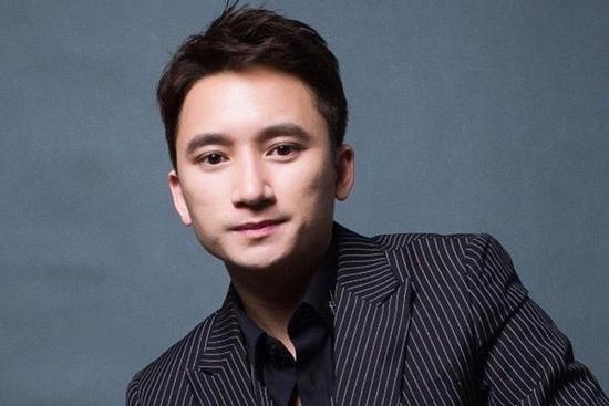 Phan Mạnh Quỳnh hát 'Cả nước không ưa em'