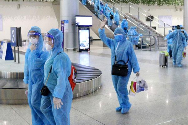 Bệnh nhân Covid-19 thứ 22 tử vong, bác sĩ nhắn tin: Xin lỗi thủ trưởng, chúng tôi không cứu được-2