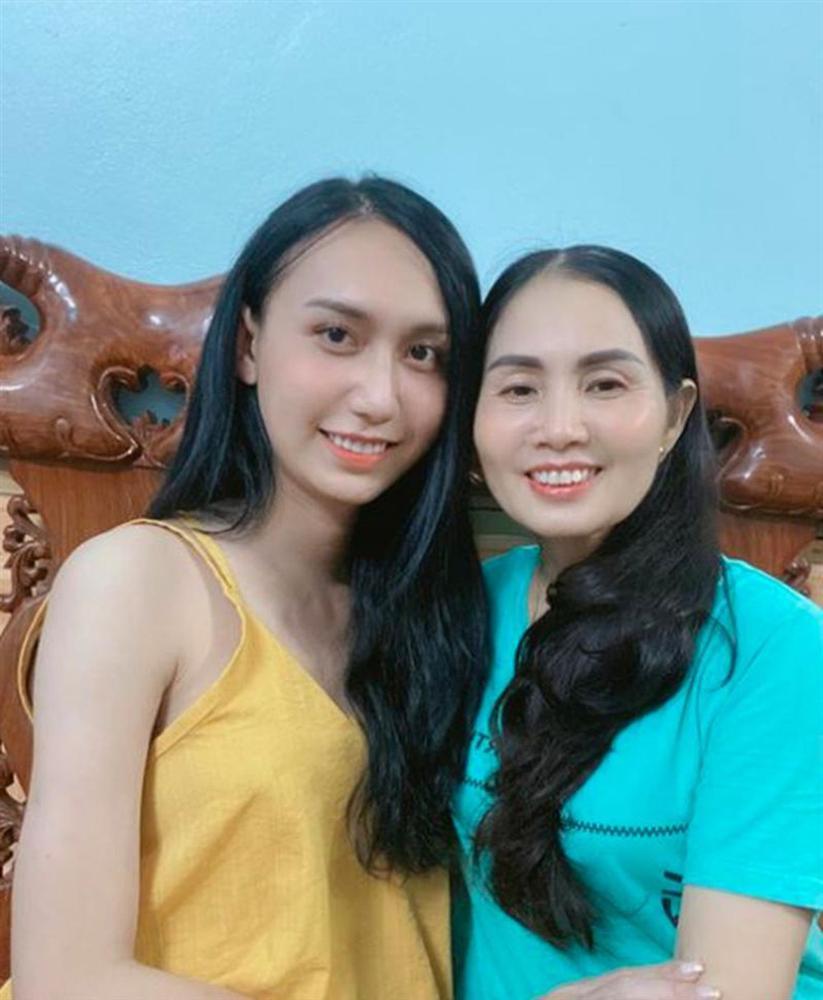 Mẹ đẻ kể thâm cung bí sử của Lynk Lee, từ lúc nhỏ đến khi chuyển giới-1