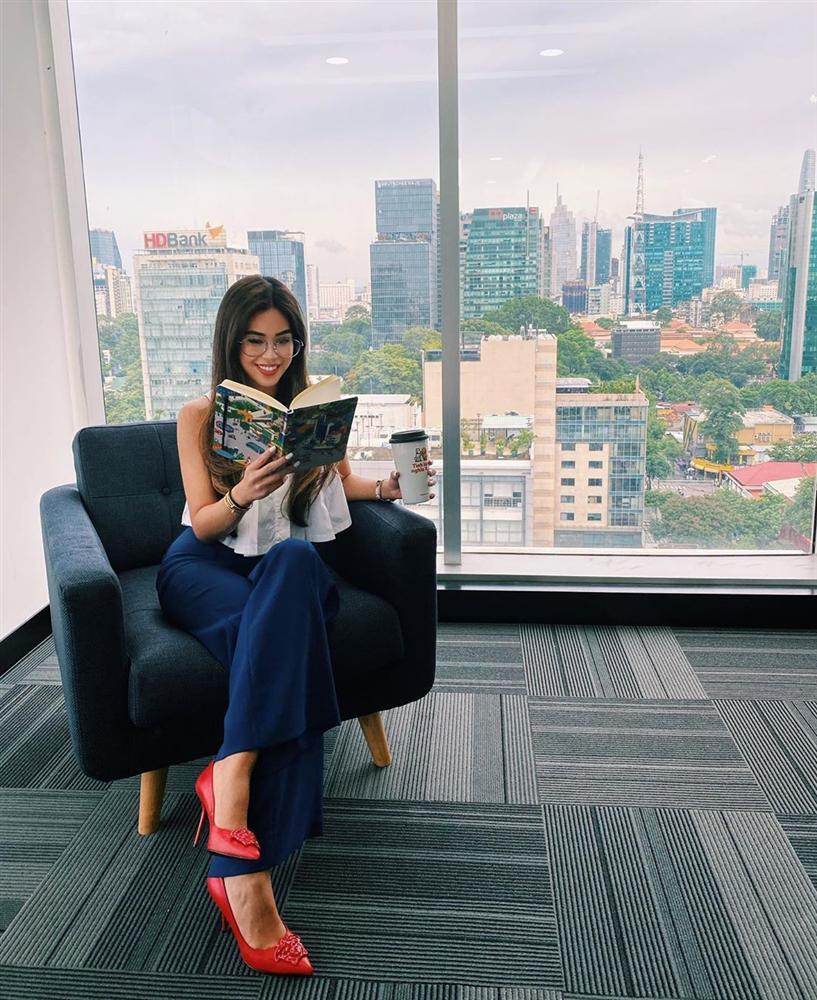 Rich kid Tiên Nguyễn khoe hồ bơi sang chảnh, dân tình chỉ soi vóc dáng cô nàng thật đổi khác-3