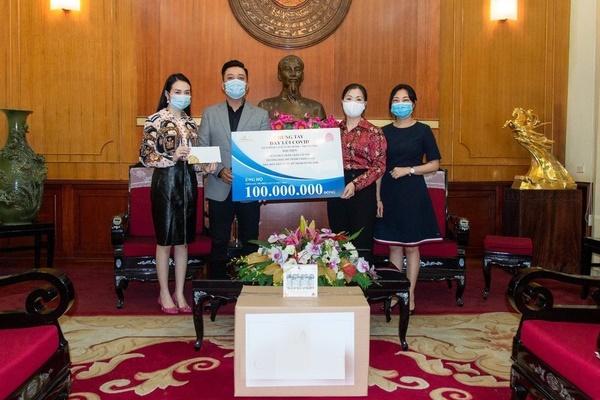 4 tiếng kêu gọi, Lý Hải - Minh Hà nhận hơn nửa tỷ cứu trợ người dân miền Trung-6