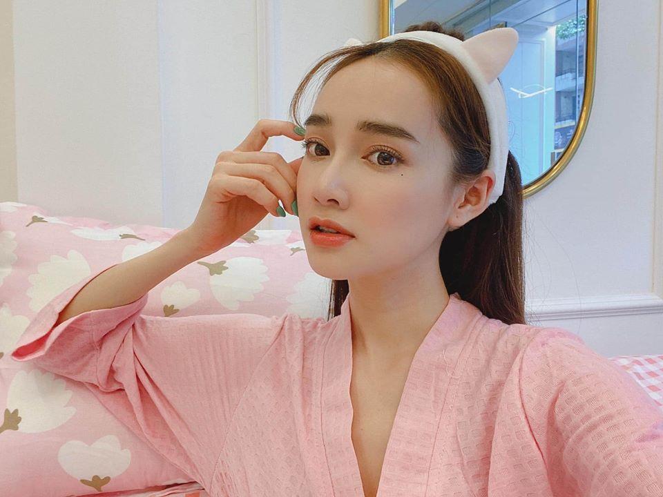 Ngoại hình Hiền Thục, Nhã Phương khi nặng 43 kg-10