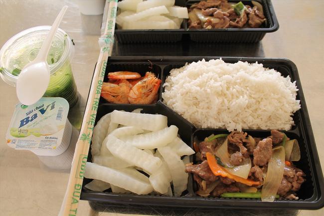 Cô gái đại náo khu cách ly: Chê WC bẩn nên tiểu ra nhà tắm, không chịu đeo khẩu trang, ném đồ vào mặt người ở cùng?-3