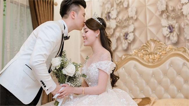 Âu Hà My bản lĩnh, bài bản khi bắt gian chồng ngoại tình: Đáng thương hay toan tính hoàn hảo?-1