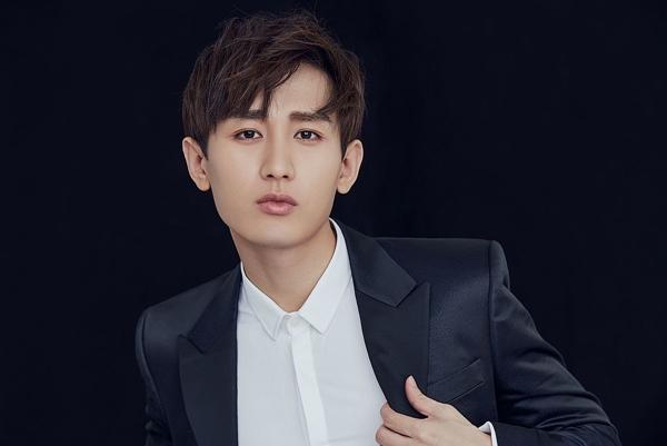 5 sao Hoa ngữ dính ẩu đả với ekip phim: Thành Nghị mắng thẳng mặt đạo diễn, Vu Chính ăn tát giữa quán nước-8