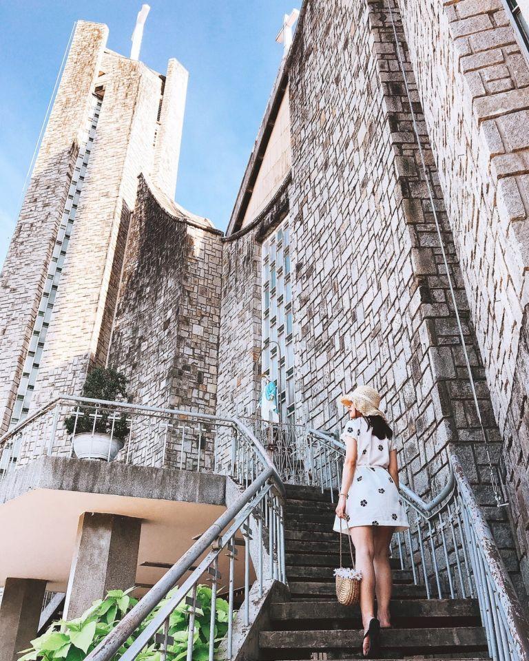 Hội sống ảo rủ nhau check-in sương sương tại thánh địa trời Âu đất Huế-2