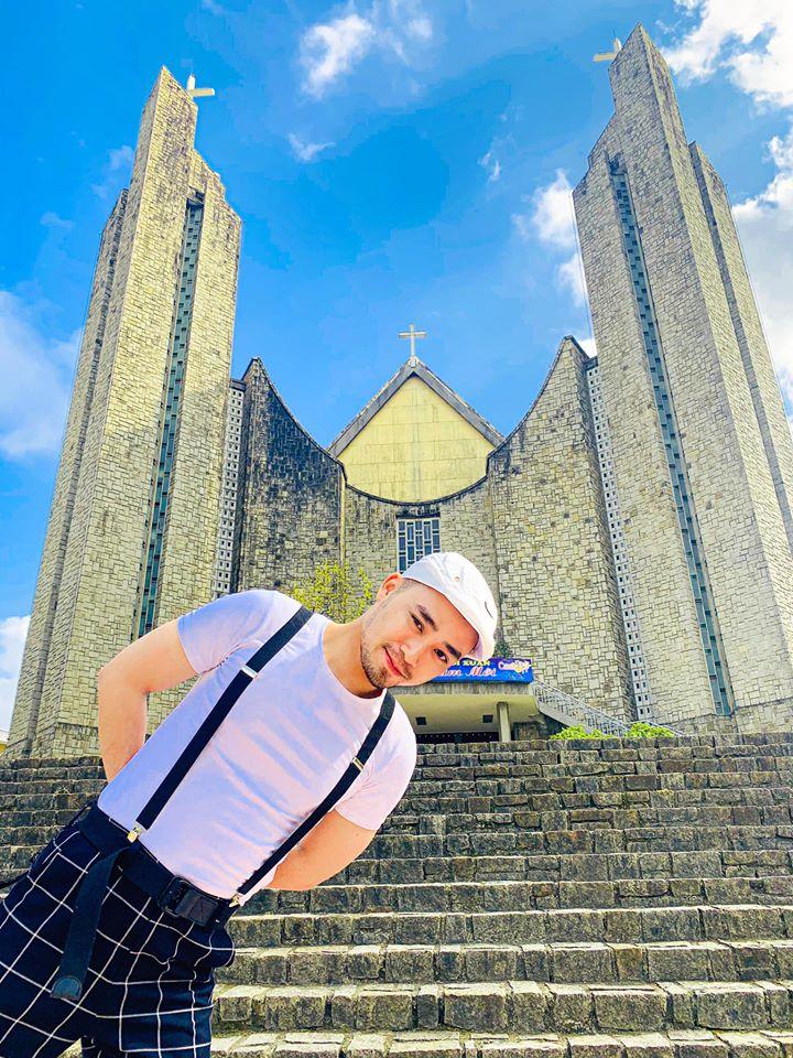 Hội sống ảo rủ nhau check-in sương sương tại thánh địa trời Âu đất Huế-7