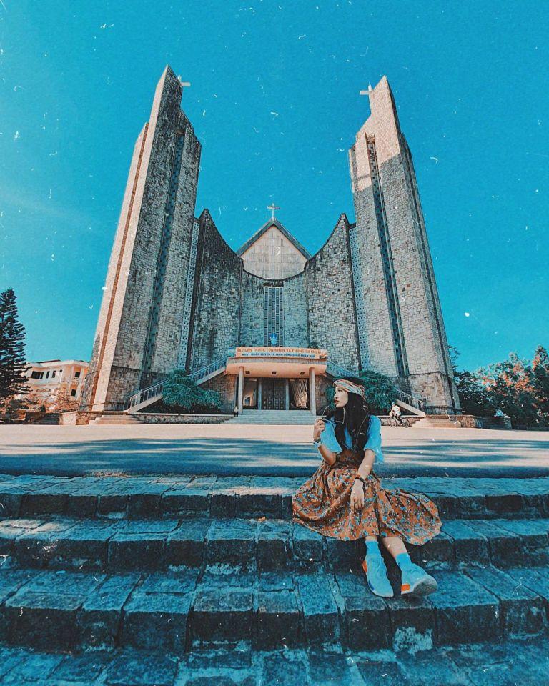 Hội sống ảo rủ nhau check-in sương sương tại thánh địa trời Âu đất Huế-8