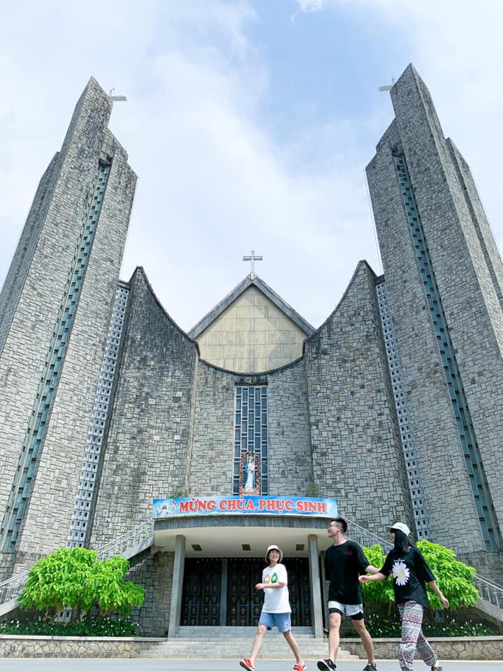 Hội sống ảo rủ nhau check-in sương sương tại thánh địa trời Âu đất Huế-9