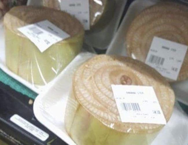 Loại củ khi ở Việt Nam sẽ không ăn phần lá nhưng người Nhật Bản lại tận dụng đóng gói bày bán hẳn trong siêu thị-5