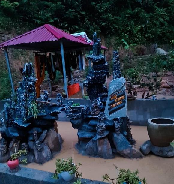 Khoe tiệc tân gia toàn đặc sản, cô dâu Cao Bằng tiết lộ mình bị chửi rủa suốt 2 năm-2