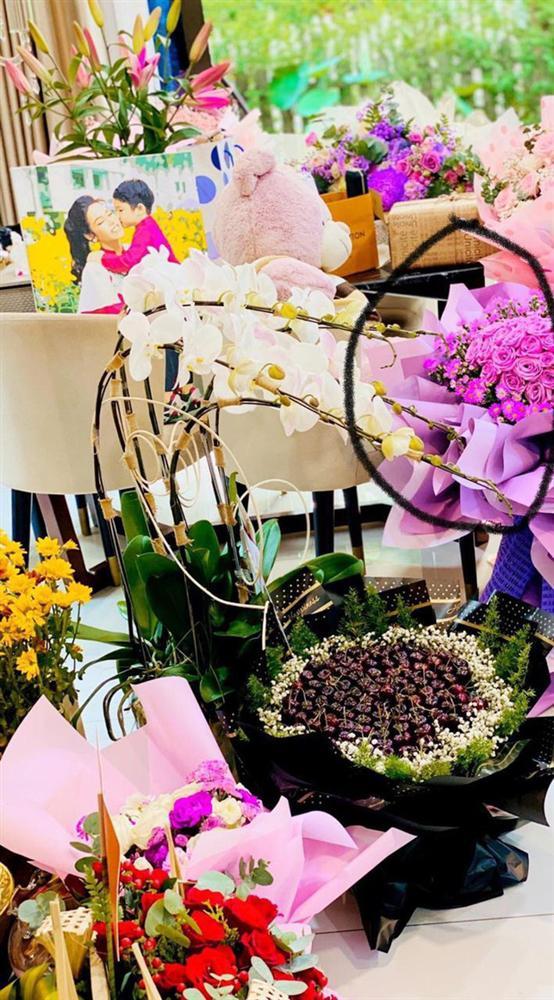 Nhật Kim Anh - TiTi: Không thừa nhận yêu nhưng liên tục lộ chứng cứ đáng ngờ-3