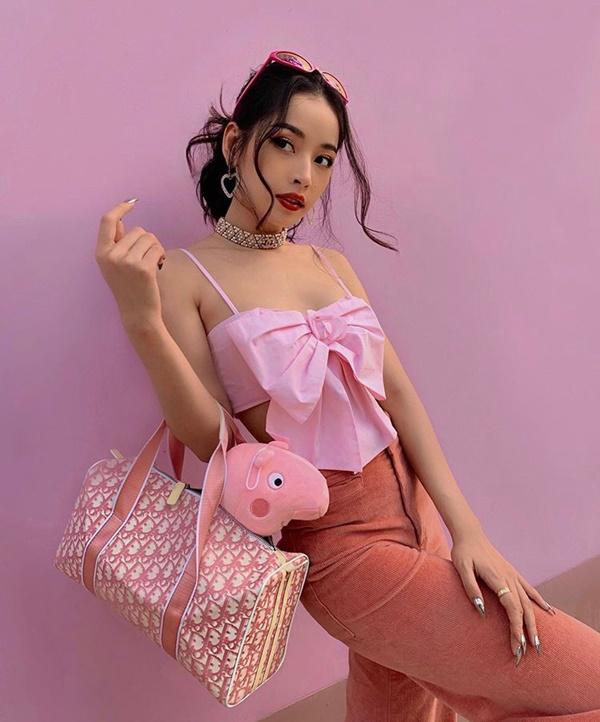 Minh Hằng, Đông Nhi hack tuổi với mốt áo nơ bướm dễ thương-7