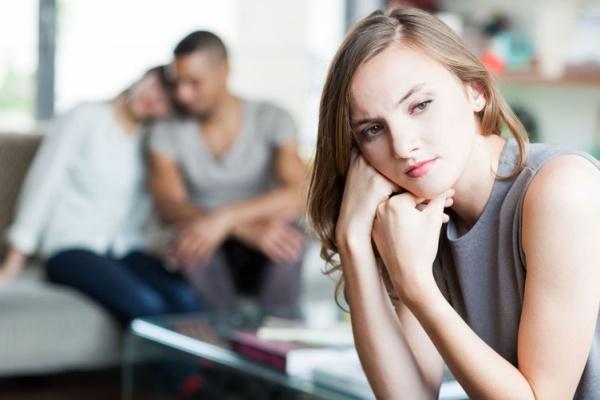 Vì sao anh ngoại tình khi có vợ đẹp, con ngoan?-2