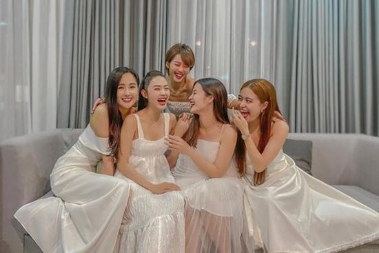 Cách cư xử 'khác thường' của Mai Phương Thúy với các đồng nghiệp nữ