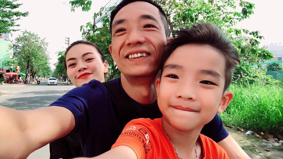 Hải Yến Idol vắt sữa cho con trong khu cách ly của bệnh viện-5