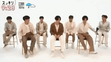 BTS tung teaser 28 giây lập luôn kỷ lục mới, fan giật mình nhận ra vũ đạo đã spoil từ lâu-3