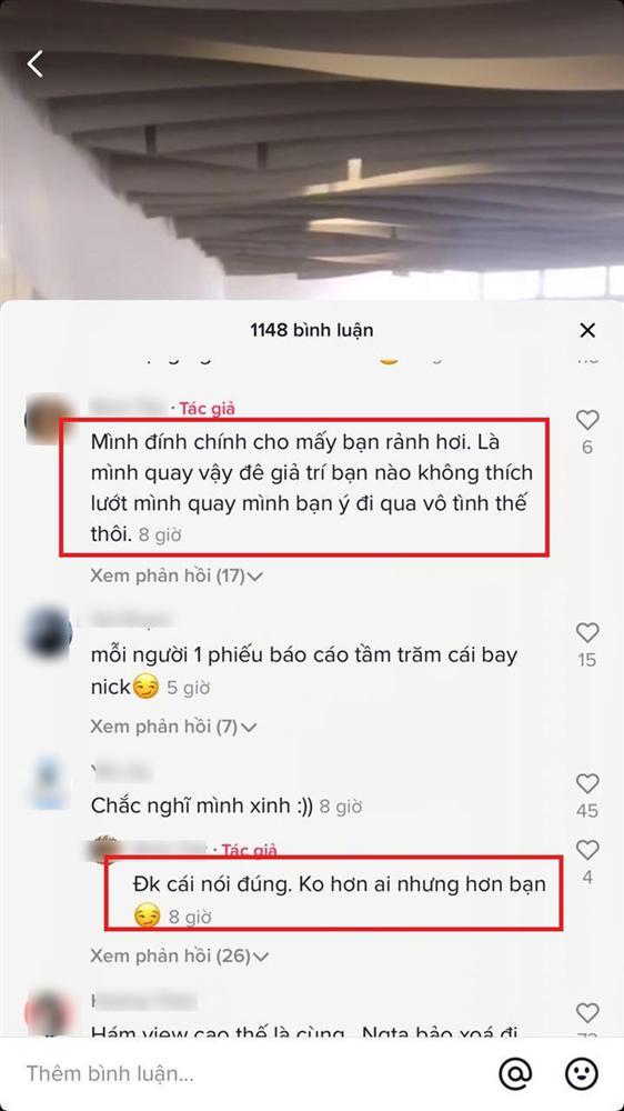 Quay clip ưỡn ẹo ở trung tâm thương mại còn mắng người khác, gái xinh bị ném đá sấp mặt-4