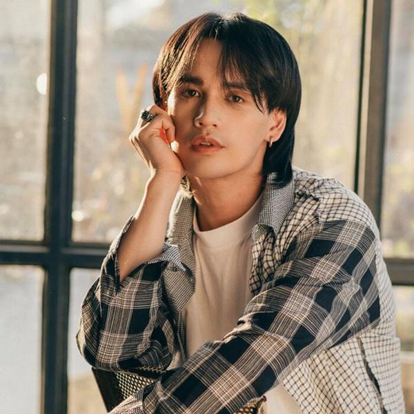 Bị chê hát live dở, Nguyễn Trần Trung Quân phản dame antifan-3