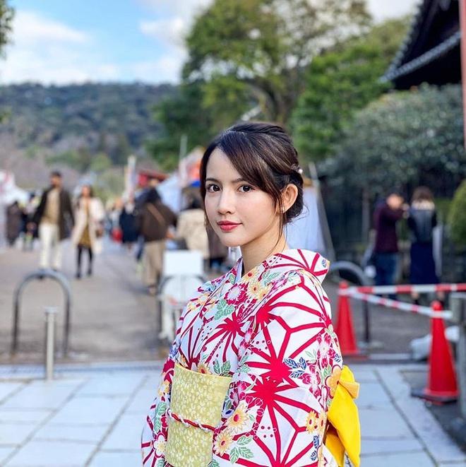 Nỗ lực giảm cân để thi hoa hậu, hot girl nổi tiếng bị nghi dao kéo vùng mặt-1