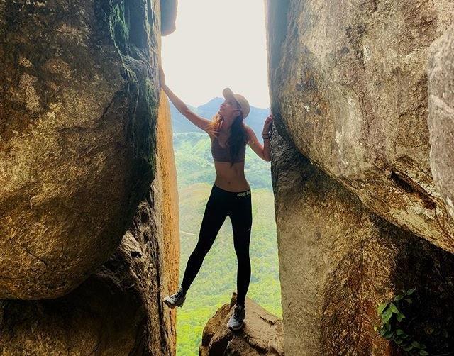 Nỗ lực giảm cân để thi hoa hậu, hot girl nổi tiếng bị nghi dao kéo vùng mặt-6