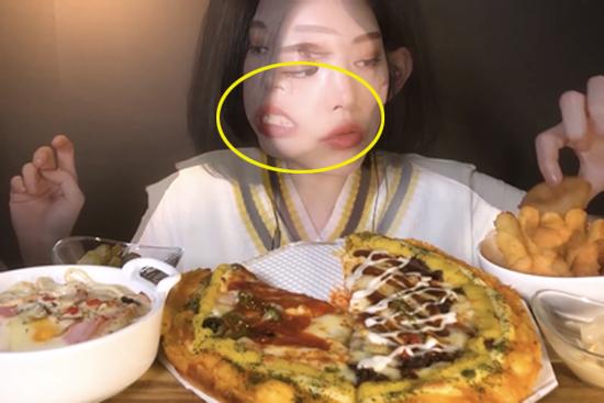 Thánh nữ mukbang 'ngựa quen đường cũ, bị netizen vạch mặt vờ ăn rồi nhổ ra