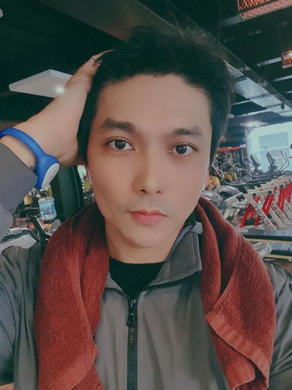 Ca sĩ Tim gây sốc khi tuyên bố ép cân xuống 48kg dù cao tận 1m80-2