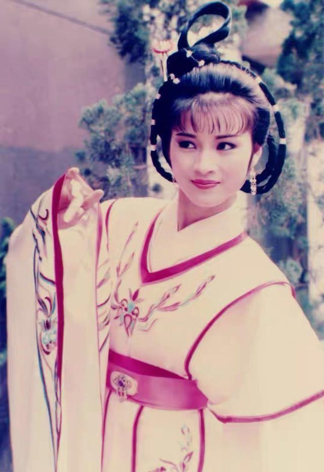 Nàng Hậu châu Á 1985: Quay phim liền 36 giờ, nỗ lực làm việc ở tuổi 56 tạo nên kỳ tích-4