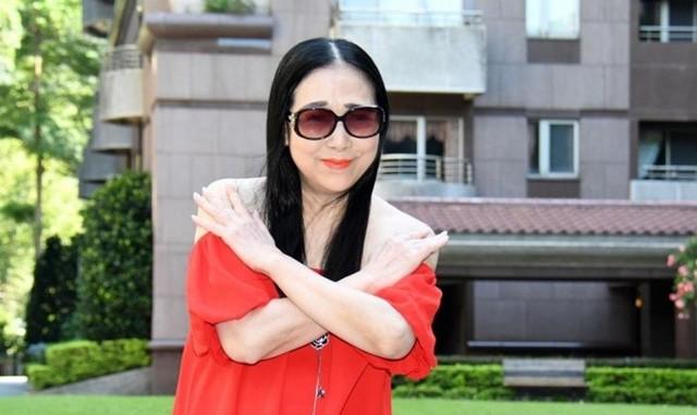 Cuộc đời nữ tỷ phú từng nổi tiếng với 6 đời chồng ở tuổi xế chiều-7