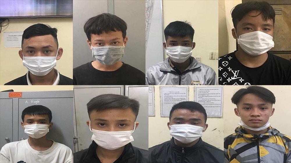 Bắt trọn ổ cướp nhí trấn lột trong công viên, đứng đầu là tướng cướp mới 17 tuổi-1