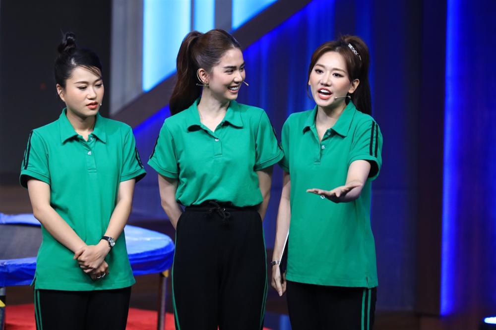 Ngọc Trinh và Lâm Vỹ Dạ: Minh chứng rõ rệt cho sự khác biệt giữa mẹ hai con với gái chưa chồng-2