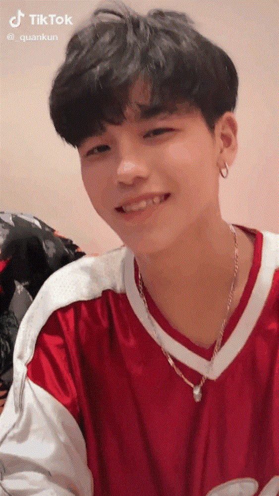 Danh tính các chàng trong nhóm bạn thân toàn trai đẹp đang náo loạn MXH-1