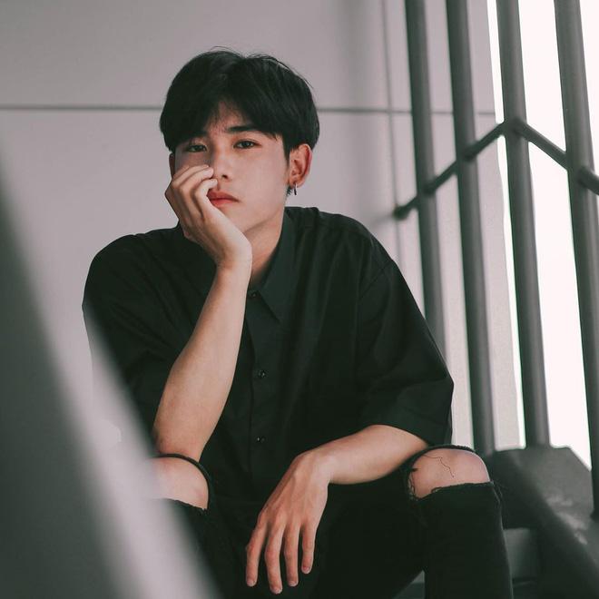 Danh tính các chàng trong nhóm bạn thân toàn trai đẹp đang náo loạn MXH-12