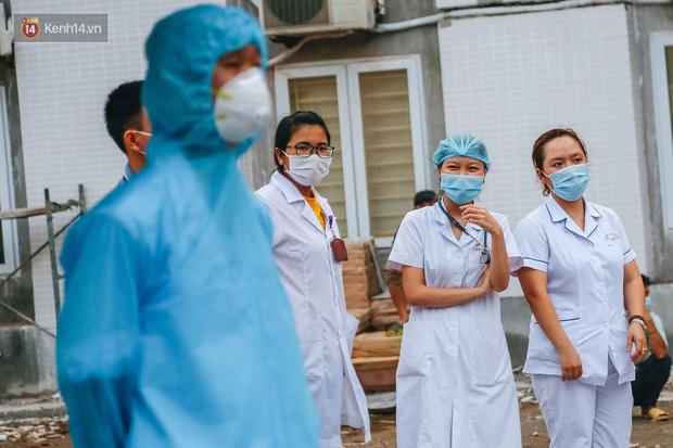 Bệnh viện E dỡ phong tỏa, hoạt động bình thường trở lại khi Bộ Y tế rút bệnh nhân 994 khỏi danh sách nhiễm Covid-19-3