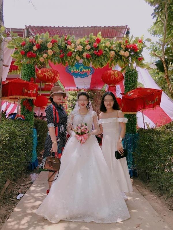 Đám cưới không chú rể ở Quảng Trị, cô dâu nói lý do khiến nhiều người muốn khóc-2