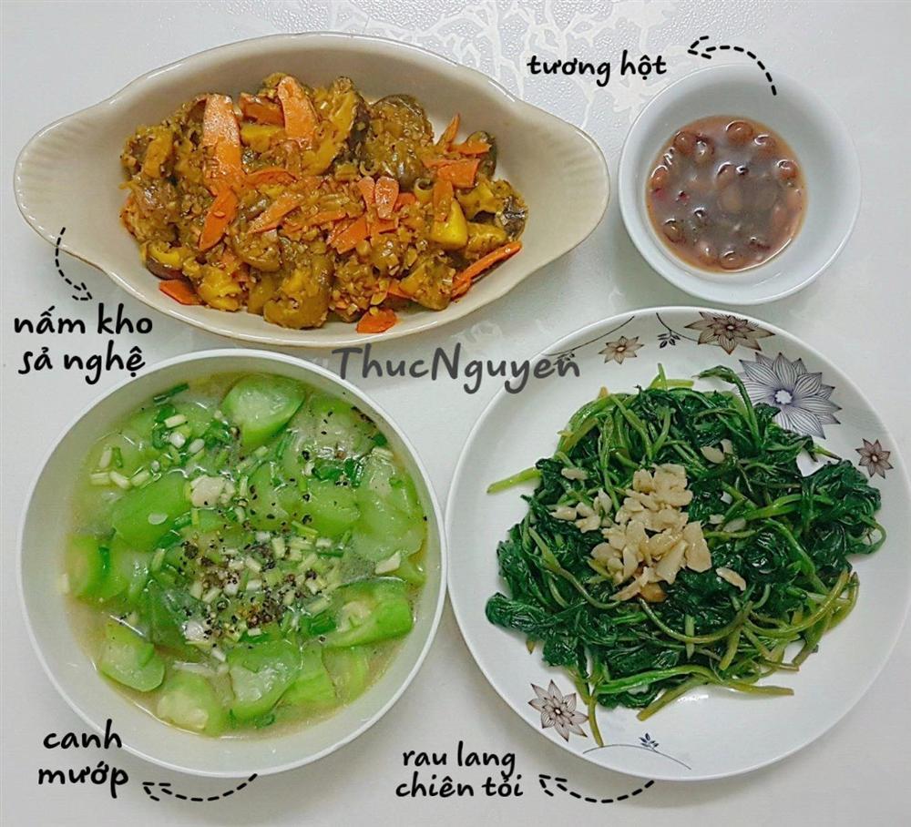 Thực đơn mâm cơm chay đủ đầy hương vị cho cả tháng 7 âm lịch, bất ngờ hơn là danh tính người nấu-8