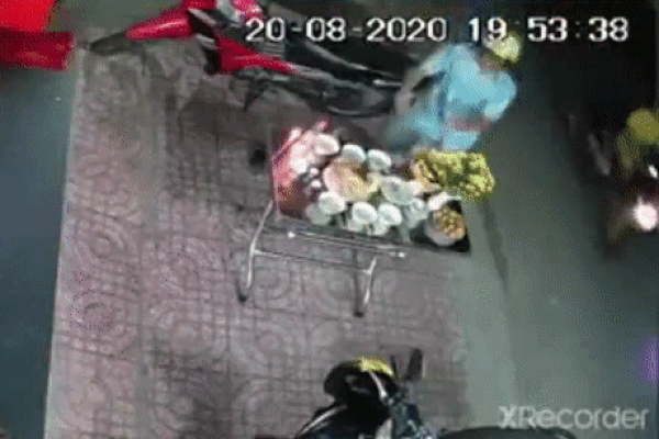 Hội bạn thân hot girl tụ tập mừng sinh nhật Salim: Có tất cả nhưng thiếu Quỳnh Anh Shyn-7