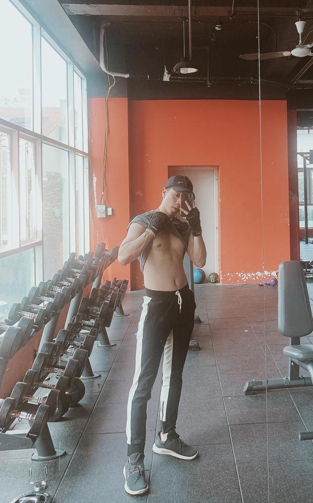 Bất ngờ ảnh đời thường nam MC nên duyên Siêu trí tuệ Mai Tường Vân ở Người Ấy Là Ai-6