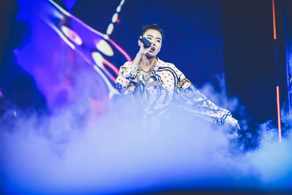 Rapper Pháo chỉ trích miệng đời hiểm ác, coi rap như xướng ca vô loài trong King Of Rap-6