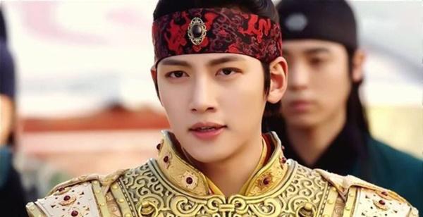 Top 4 bộ phim truyền hình hay nhất của tài tử Ji Chang Wook-2